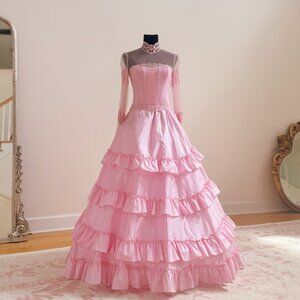Vintage Pink Lace Ruffle Ballgown Cupcake Prom Dress